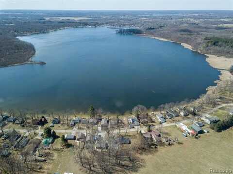 1337 SHEPARD Street, Crystal, MI 48818