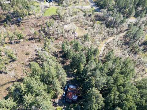 620 Cleveland Loop DR, Roseburg, OR 97471