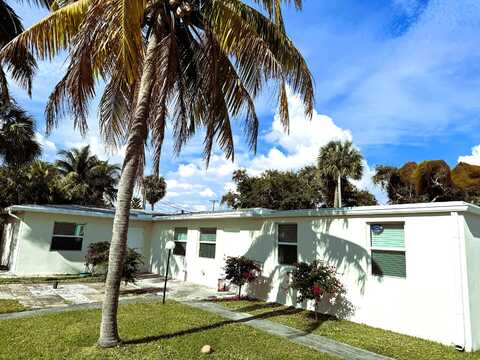 121 S Lake Drive, Lantana, FL 33462