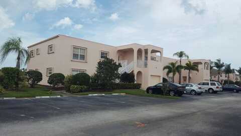 2082 SE Wild Meadow Circle, Port Saint Lucie, FL 34952
