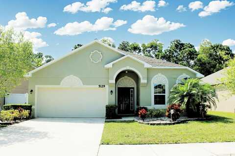 5129 NW Wisk Fern Circle, Port Saint Lucie, FL 34986