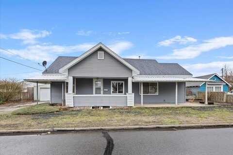 2015 N Belt St, Spokane, WA 99205