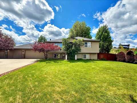 18306 E 9th Ave, Spokane Valley, WA 99016