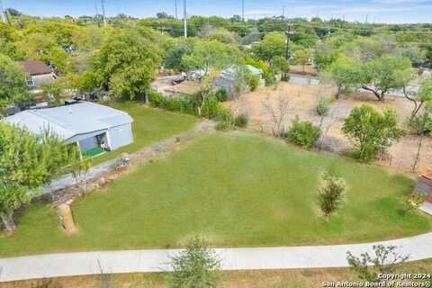 332 N SAN IGNACIO AVE, San Antonio, TX 78237