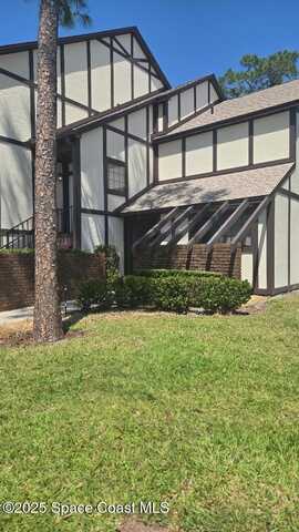 816 Greenwood Manor Circle, West Melbourne, FL 32904