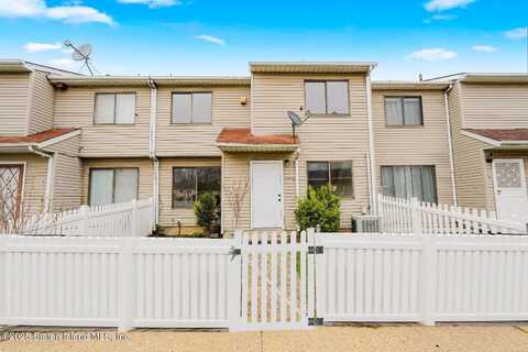 694 Elbe Avenue, Staten Island, NY 10304