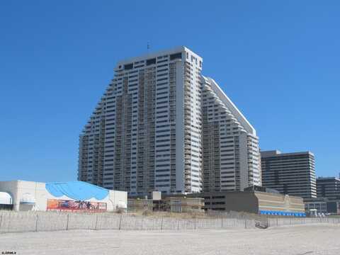 3101 Boardwalk, Atlantic City, NJ 08401