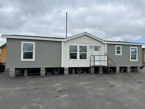 1510 Agape Way, Grants Pass, OR 97527