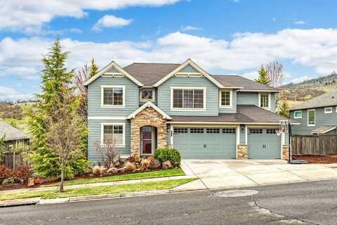 3637 Camina Drive, Medford, OR 97504