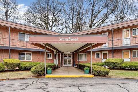 72 W Shore Road, Warwick, RI 02889