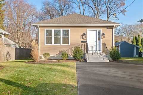 502 Oaklawn Avenue, Cranston, RI 02920
