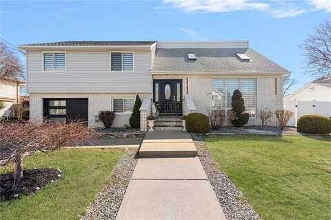 13 Springdale Avenue, North Providence, RI 02904