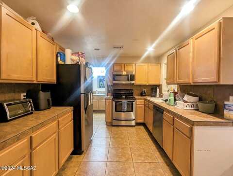 3214 E 4th St, Tucson, AZ 85716