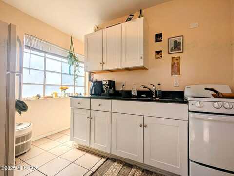 3214 E 4th Street, Tucson, AZ 85716