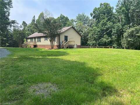 1781 Hampton Road, Germanton, NC 27019