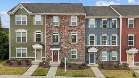 1094 Ambergate Station, Apex, NC 27502