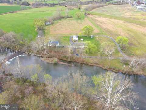 560 ROHRBAUGH LANE, MOOREFIELD, WV 26836