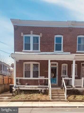 914 N LIME STREET, LANCASTER, PA 17602
