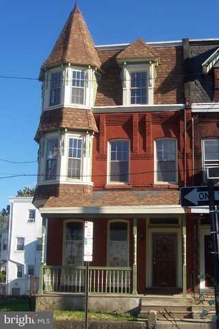 3100 MOUNT VERNON STREET, PHILADELPHIA, PA 19104