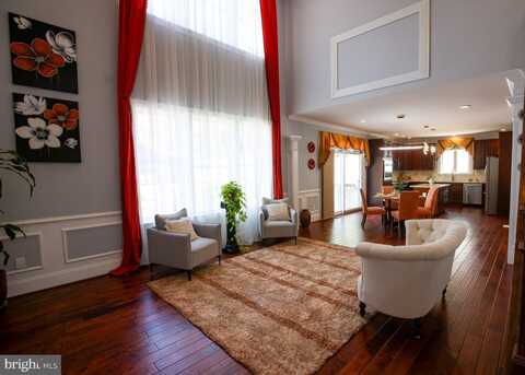 19078 WINDSOR ROAD, TRIANGLE, VA 22172