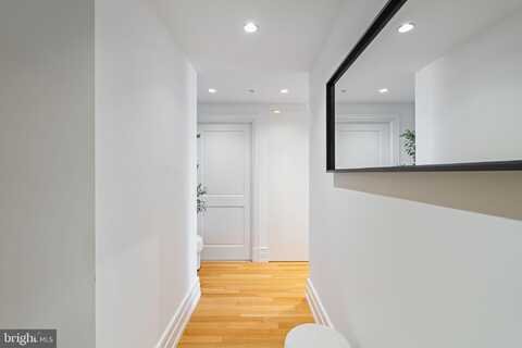 130 S 18TH STREET, PHILADELPHIA, PA 19103