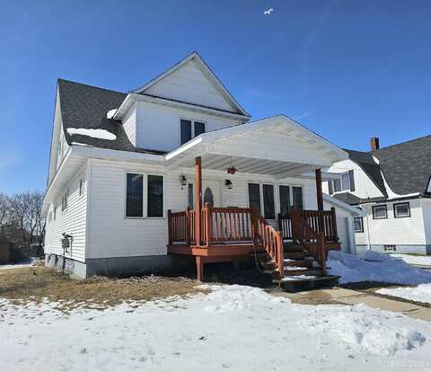 354 Lake, Manistique, MI 49854