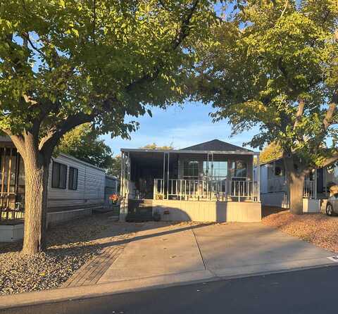 1150 W Red Hills Parkway, Washington, UT 84780