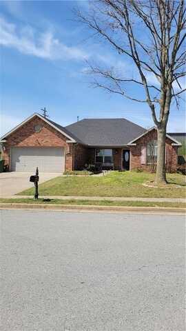 3210 3rd ST, Rogers, AR 72758