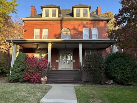 421 S Pacific Ave, Friendship Park, PA 15224