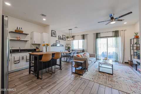 8295 N 22ND Drive, Phoenix, AZ 85021