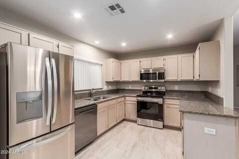 15050 N THOMPSON PEAK Parkway, Scottsdale, AZ 85260