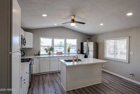 11275 N 99TH Avenue, Peoria, AZ 85345