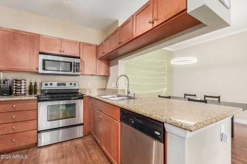 5345 E VAN BUREN Street, Phoenix, AZ 85008