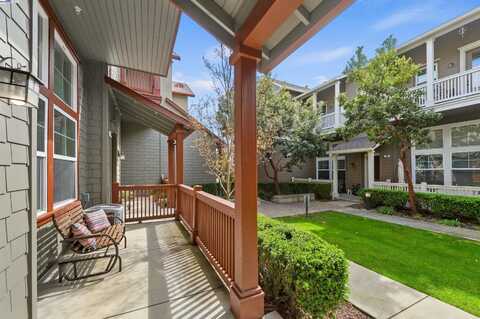 1921 Depot Dr, Livermore, CA 94550