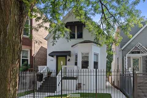 1737 N. Spaulding Avenue, Chicago, IL 60647