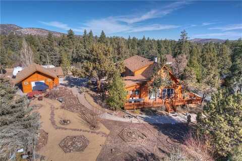 170 Santa Barbara Avenue, Sugarloaf, CA 92386