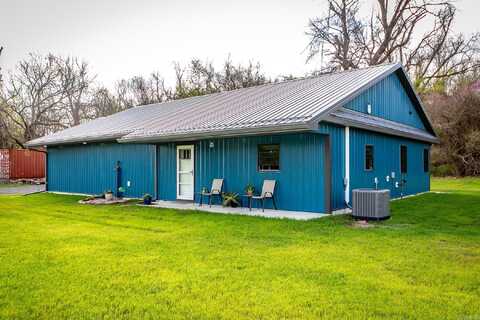 582 Canaan Rd., Marshall, AR 72650