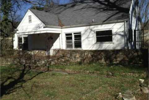3727 Anderson Avenue, Chattanooga, TN 37412