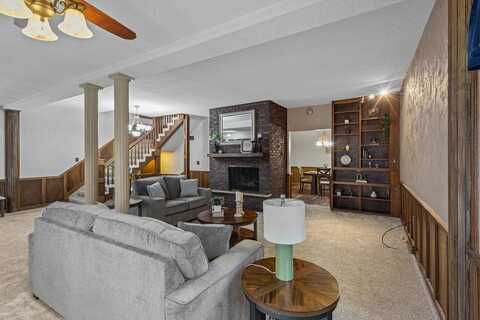 900 S 3rd Street, Albion, NE 68620