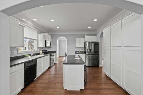 2067 Derby Drive, Marysville, OH 43040