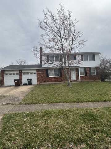 1591 Karahill Drive, Forest Park, OH 45240