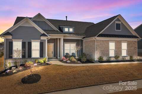 12709 Messenger Row, Huntersville, NC 28078