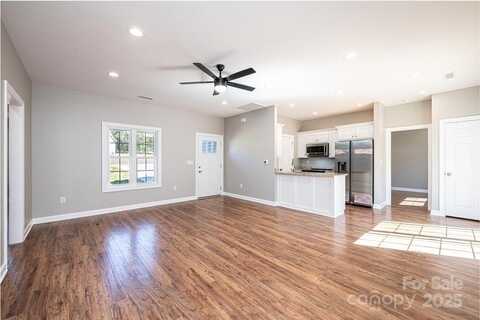 1314 39th Street Circle SW, Hickory, NC 28602
