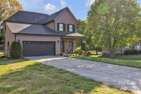 1650 Berkshire Drive, Hickory, NC 28602