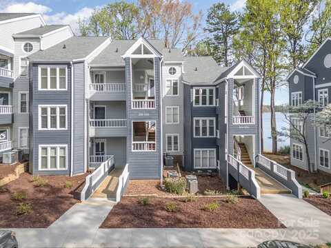329 Northwest Drive, Davidson, NC 28036