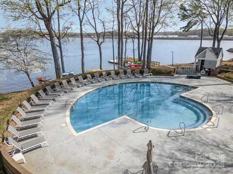 329 Northwest Drive, Davidson, NC 28036