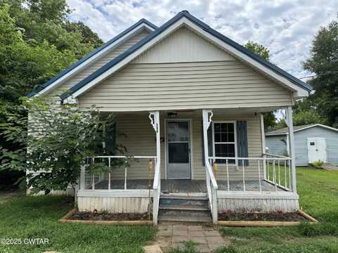 308 Bell Avenue, Dyersburg, TN 38024