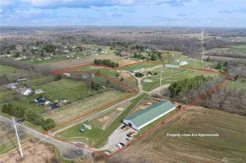 1679 Sutts Trail, Xenia, OH 45385