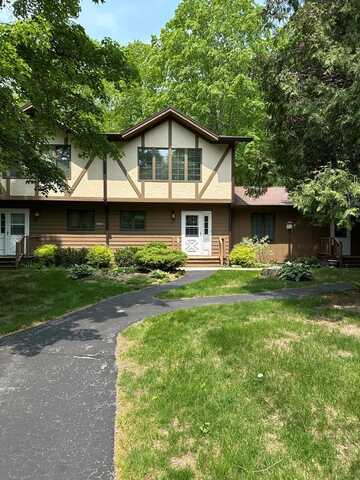 10724 N Crescent Rd, Sister Bay, WI 54234