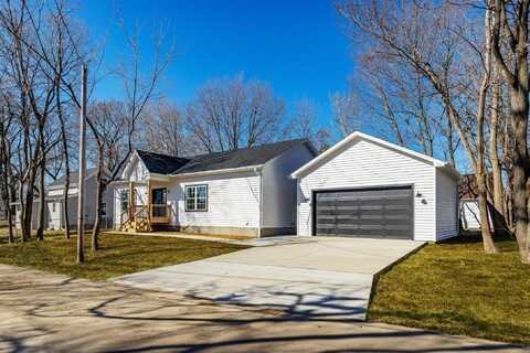 926 23rd Place, Des Moines, IA 50312